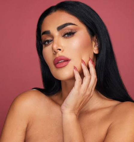 Huda Kattan, one of the aesthetic clinic Jumeirah clients